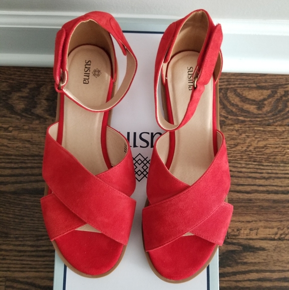 NWT Susina Suede Sandals - Picture 3 of 7